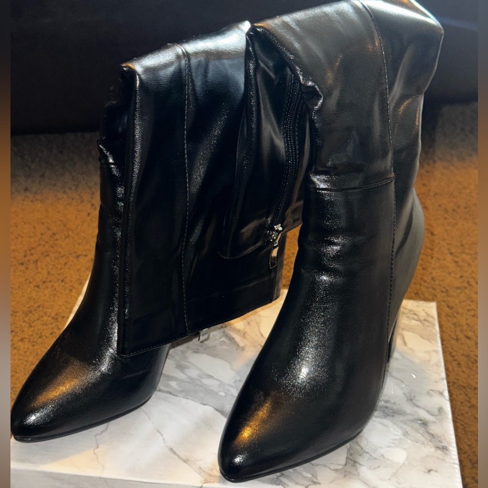 SHEIN Black Heeled Boots with Sleek Design